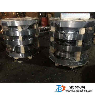 每月可供各種規格的法蘭500噸
