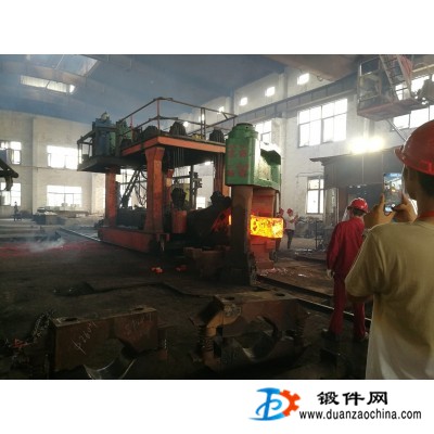 江陰友鑫-東源鍛打廠-鍛圓生產