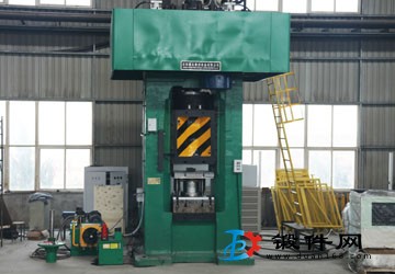 螺旋壓力機電動直驅式模鍛設備250噸壓力機