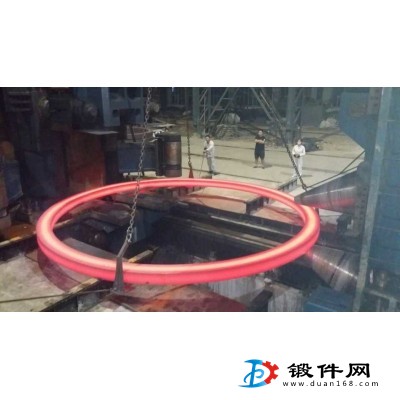 大直徑法蘭輾至設(shè)備數(shù)控徑軸向碾環(huán)機(jī)