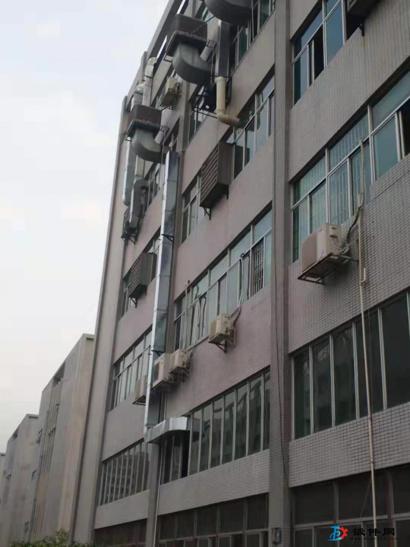 中山安裝通風(fēng)管道工程/廢氣排煙管道安裝工程 /不銹鋼通風(fēng)管道